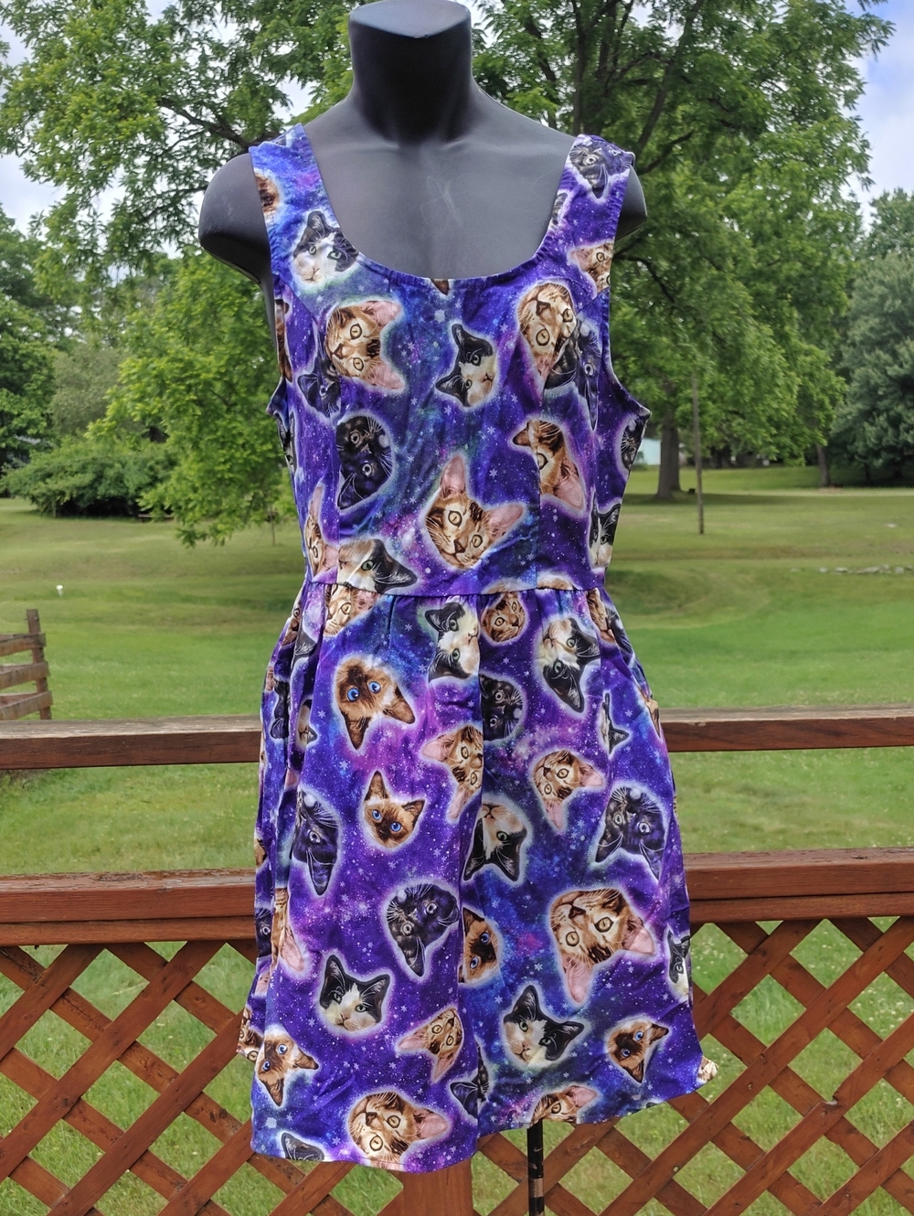 Retrolicious Purple Galaxy Cats 100% Cotton Fit & Flare Dress Size Medium New